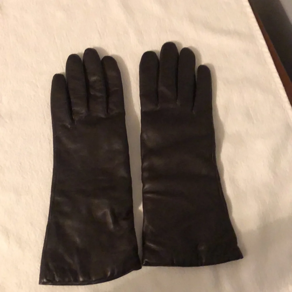 Brown gloves size 7